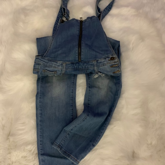 Overalls - Picture 3 of 4